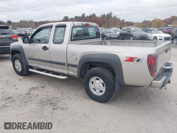 ✅ 2005 Chevrolet Colorado Z71 • VIN: 1GCDT196958180495 • Lot: 43576854. Listed on IAAI with 147,939 mi. Free auction sales archive from the USA and detailed vehicle history report at DreamBid. Image 3.