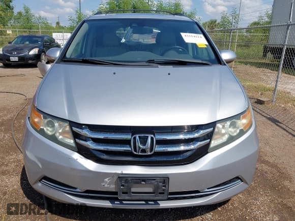 ✅ 2015 Honda Odyssey EX-L • VIN: 5FNRL5H62FB042572 • Lot: 43314114. Listed on IAAI with 72,509 mi. Free auction sales archive from the USA and detailed vehicle history report at DreamBid. Image 13.