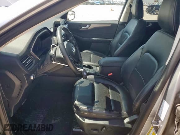 ✅ 2021 Ford Escape SEL • VIN: 1FMCU0H64MUA56348 • Lot: 52913895. Listed on Copart with 59,058 mi. Free auction sales archive from the USA and detailed vehicle history report at DreamBid. Image 7.