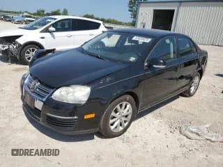 ✅ 2010 Volkswagen Jetta Limited Edition • VIN: 3VWAX7AJ3AM110049 • Lot: 63638825. Wystawiony na Copart z przebiegiem 196 192 mil. Bezpłatny archiwum sprzedaży aukcyjnych z USA i szczegółowy raport historii pojazdu na DreamBid. Zdjęcie 1.