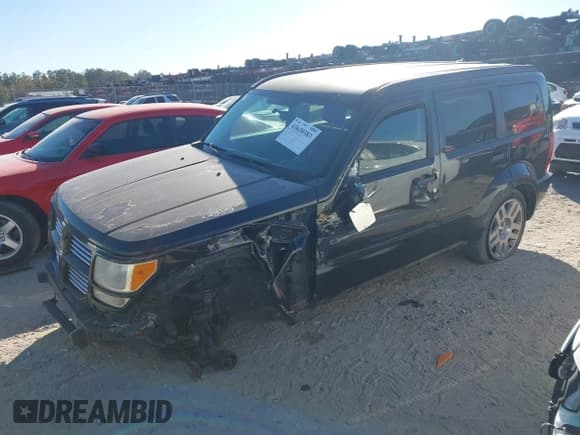 ✅ 2011 Dodge Nitro Heat • VIN: 1D4PU4GK3BW573902 • Lot: 43630383. Listed on IAAI with 100,515 mi. Free auction sales archive from the USA and detailed vehicle history report at DreamBid. Image 2.