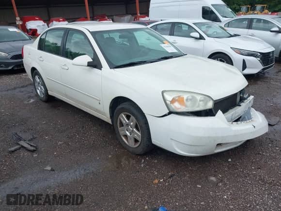 2007 Chevrolet Malibu 1LT z VIN 1G1ZT58F97F240636, wystawiony jako IAAI lot #42384189 z przebiegiem 229 697 mil mil oraz . Historia ofert i sprzedaży dostępna na DreamBid. Obrazek 1.