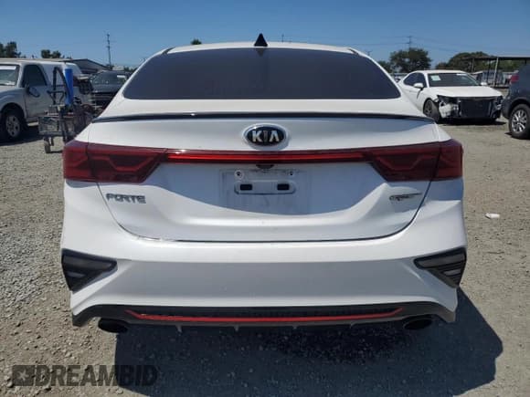 ✅ 2021 Kia Forte GT • VIN: 3KPF44AC2ME319184 • Lot: 64459215. Listed on Copart with 30,604 mi. Free auction sales archive from the USA and detailed vehicle history report at DreamBid. Image 6.