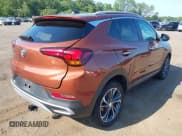 ✅ 2020 Buick Encore GX Select • VIN: KL4MMDS25LB122982 • Lot: 42799016. Wystawiony na IAAI z przebiegiem 60 555 mil. Bezpłatny archiwum sprzedaży aukcyjnych z USA i szczegółowy raport historii pojazdu na DreamBid. Zdjęcie 18.