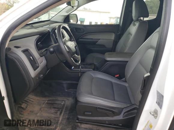 ✅ 2021 Chevrolet Colorado 2WD Work Truck • VIN: 1GCHSBEAXM1163295 • Лот: 71766954. Опубликован ранее на Copart с пробегом 66 211 миль. Бесплатный доступ к архиву аукционных продаж из США и подробный отчёт об истории автомобиля на DreamBid. Изображение 7.