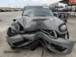 ✅ 2019 MINI Countryman Cooper S • VIN: WMZYT3C56K3E97143 • Lot: 62315533. Listed on Copart with Not provided. Free auction sales archive from the USA and detailed vehicle history report at DreamBid. Image 5.