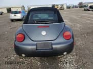 ✅ 2004 Volkswagen Beetle GLS • VIN: 3VWCM31YX4M338979 • Lot: 84930684. Wystawiony na Copart z przebiegiem 140 450 mil. Bezpłatny archiwum sprzedaży aukcyjnych z USA i szczegółowy raport historii pojazdu na DreamBid. Zdjęcie 6.