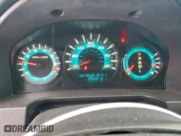 ✅ 2010 Ford Fusion SE • VIN: 3FAHP0HA3AR281570 • Lot: 94507775. Listed on Copart with 157,675 mi. Free auction sales archive from the USA and detailed vehicle history report at DreamBid. Image 9.