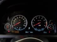 ✅ 2014 BMW M6 • VIN: WBSLX9C58ED160480 • Lot: 64464985. Wystawiony na Copart z przebiegiem 58 514 mil. Bezpłatny archiwum sprzedaży aukcyjnych z USA i szczegółowy raport historii pojazdu na DreamBid. Zdjęcie 9.