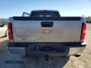 ✅ 2007 Chevrolet Silverado 2500HD Work Truck • VIN: 1GCHK29K17E595421 • Лот: 80913964. Опубликован ранее на Copart с пробегом 190 244 миль. Бесплатный доступ к архиву аукционных продаж из США и подробный отчёт об истории автомобиля на DreamBid. Изображение 6.