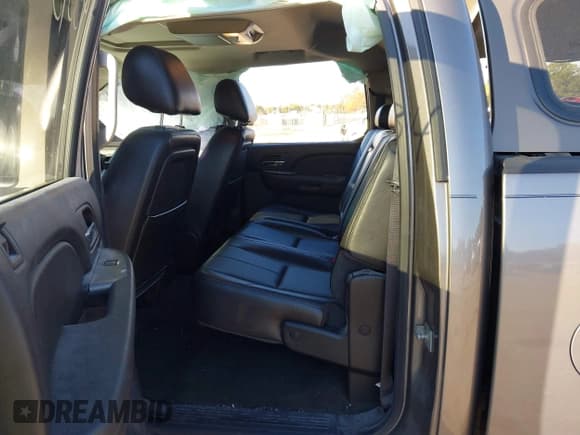 ✅ 2012 Chevrolet Silverado 2500HD LTZ • VIN: 1GC1KYE80CF162644 • Лот: 43513234. Опубликован ранее на IAAI с пробегом 162 492 миль. Бесплатный доступ к архиву аукционных продаж из США и подробный отчёт об истории автомобиля на DreamBid. Изображение 7.