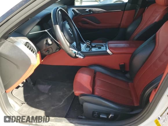 ✅ 2023 BMW 8 Series 840i • VIN: WBAGV2C04PCM45449 • Lot: 91686385. Listed on Copart with 29,887 mi. Free auction sales archive from the USA and detailed vehicle history report at DreamBid. Image 7.