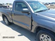 ✅ 2013 Toyota Tacoma • VIN: 5TFNX4CN9DX029994 • Lot: 42417441. Wystawiony na IAAI z przebiegiem 241 775 mil. Bezpłatny archiwum sprzedaży aukcyjnych z USA i szczegółowy raport historii pojazdu na DreamBid. Zdjęcie 6.