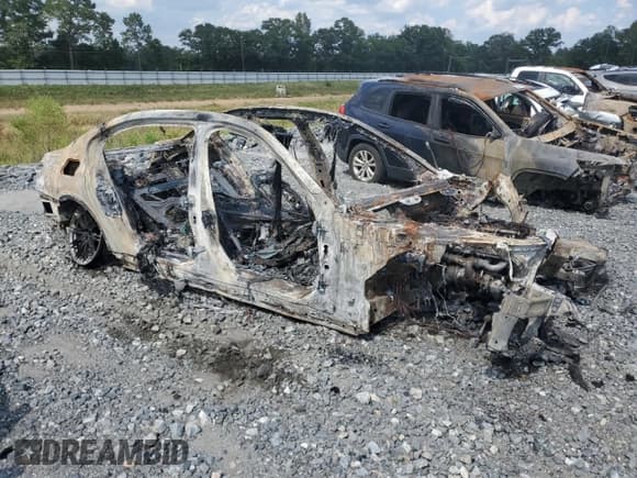 ✅ 2016 BMW 7 Series 740i • VIN: WBA7E2C56GGD99856 • Лот: 67045415. Опубликован ранее на Copart с пробегом Не указан. Бесплатный доступ к архиву аукционных продаж из США и подробный отчёт об истории автомобиля на DreamBid. Изображение 4.