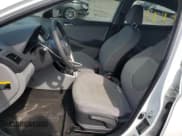 ✅ 2017 Hyundai Accent SE • VIN: KMHCT4AE8HU307888 • Лот: 71300754. Опубликован ранее на Copart с пробегом 88 352 миль. Бесплатный доступ к архиву аукционных продаж из США и подробный отчёт об истории автомобиля на DreamBid. Изображение 7.