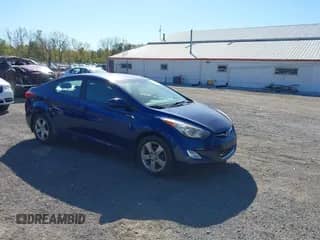 2013 Hyundai Elantra GLS с VIN KMHDH4AE9DU536077, выставлен на аукционе IAAI как лот 43450363 с пробегом 114 935 миль миль и . История ставок и продаж доступна на DreamBid. Изображение 1.