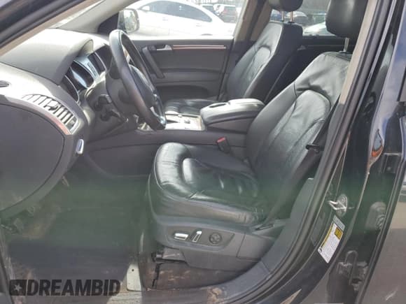 ✅ 2013 Audi Q7 Premium Plus • VIN: WA1LMAFE8DD004221 • Лот: 50377595. Опубликован ранее на Copart с пробегом Не указан. Бесплатный доступ к архиву аукционных продаж из США и подробный отчёт об истории автомобиля на DreamBid. Изображение 7.