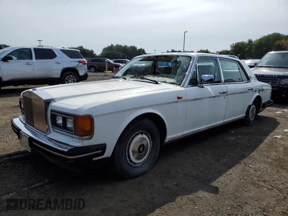 ✅ 1993 Rolls-Royce Silver Spur • VIN: SCAZN02D7PCX46342 • Lot: 84646515. Listed on Copart with 71,186 mi. Free auction sales archive from the USA and detailed vehicle history report at DreamBid. Image 1.