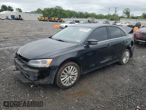 ✅ 2011 Volkswagen Jetta SEL • VIN: 3VWLZ7AJ0BM373488 • Lot: 58927715. Listed on Copart with 161,540 mi. Free auction sales archive from the USA and detailed vehicle history report at DreamBid. Image 1.