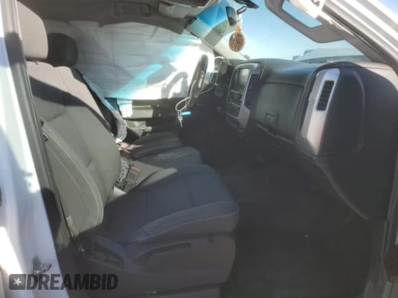 ✅ 2015 GMC Sierra 1500 SLE • VIN: 3GTP1UEH1FG204635 • Лот: 84863584. Опубликован ранее на Copart с пробегом 179 467 миль. Бесплатный доступ к архиву аукционных продаж из США и подробный отчёт об истории автомобиля на DreamBid. Изображение 7.