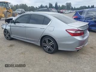 ✅ 2017 Honda Accord Sport SE • VIN: 1HGCR2F1XHA073219 • Lot: 43199796. Wystawiony na IAAI z przebiegiem Nie podano. Bezpłatny archiwum sprzedaży aukcyjnych z USA i szczegółowy raport historii pojazdu na DreamBid. Zdjęcie 3.