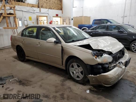 2006 Chevrolet Malibu 0LT z VIN 1G1ZT51F26F150432, wystawiony jako Copart lot #75089104 z przebiegiem 172 675 mil mil oraz Szkoda całkowita • Salvage title. Historia ofert i sprzedaży dostępna na DreamBid. Obrazek 4.