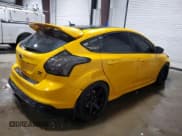 ✅ 2013 Ford Focus ST • VIN: 1FADP3L99DL218909 • Lot: 92006475. Wystawiony na Copart z przebiegiem 169 062 mil. Bezpłatny archiwum sprzedaży aukcyjnych z USA i szczegółowy raport historii pojazdu na DreamBid. Zdjęcie 3.