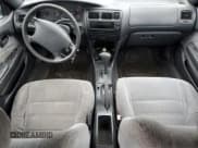 ✅ 1996 Toyota Corolla DX • VIN: 2T1BB02E8TC149570 • Лот: 73016874. Опубликован ранее на Copart с пробегом 235 209 миль. Бесплатный доступ к архиву аукционных продаж из США и подробный отчёт об истории автомобиля на DreamBid. Изображение 8.