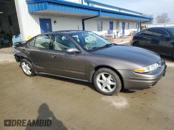 ✅ 2001 Oldsmobile Alero GL2 • VIN: 1G3NL52E01C280828 • Lot: 50964135. Wystawiony na Copart z przebiegiem 89 533 mil. Bezpłatny archiwum sprzedaży aukcyjnych z USA i szczegółowy raport historii pojazdu na DreamBid. Zdjęcie 4.