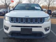 ✅ 2019 Jeep Compass Latitude • VIN: 3C4NJDBB4KT714079 • Lot: 41317866. Wystawiony na IAAI z przebiegiem 76 601 mil. Bezpłatny archiwum sprzedaży aukcyjnych z USA i szczegółowy raport historii pojazdu na DreamBid. Zdjęcie 11.