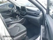 ✅ 2024 Toyota Highlander LE • VIN: 5TDKDRBH3RS531904 • Лот: 40509853. Опубликован ранее на IAAI с пробегом 12 408 миль. Бесплатный доступ к архиву аукционных продаж из США и подробный отчёт об истории автомобиля на DreamBid. Изображение 5.