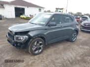 ✅ 2024 Hyundai Venue Limited • VIN: KMHRC8A33RU339049 • Lot: 43293529. Wystawiony na IAAI z przebiegiem 2 594 mil. Bezpłatny archiwum sprzedaży aukcyjnych z USA i szczegółowy raport historii pojazdu na DreamBid. Zdjęcie 2.