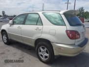 ✅ 2000 Lexus RX 300 • VIN: JT6HF10U9Y0132266 • Lot: 43009397. Wystawiony na IAAI z przebiegiem 175 445 mil. Bezpłatny archiwum sprzedaży aukcyjnych z USA i szczegółowy raport historii pojazdu na DreamBid. Zdjęcie 3.