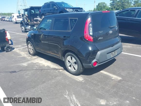 ✅ 2014 Kia Soul • VIN: KNDJN2A23E7746166 • Lot: 42305900. Listed on IAAI with 224,421 mi. Free auction sales archive from the USA and detailed vehicle history report at DreamBid. Image 3.