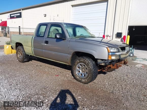 ✅ 2002 Chevrolet Silverado 1500 LS • VIN: 2GCEK19V321131869 • Lot: 43578823. Listed on IAAI with 287,316 mi. Free auction sales archive from the USA and detailed vehicle history report at DreamBid. Image 1.