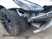 ✅ 2021 Tesla Model 3 Performance • VIN: 5YJ3E1EC2MF096681 • Lot: 42068782. Wystawiony na IAAI z przebiegiem 34 852 mil. Bezpłatny archiwum sprzedaży aukcyjnych z USA i szczegółowy raport historii pojazdu na DreamBid. Zdjęcie 22.