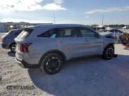 ✅ 2025 Kia Sorento S • VIN: 5XYRL4JC8SG312868 • Lot: 87129755. Listed on Copart with 13,505 mi. Free auction sales archive from the USA and detailed vehicle history report at DreamBid. Image 3.