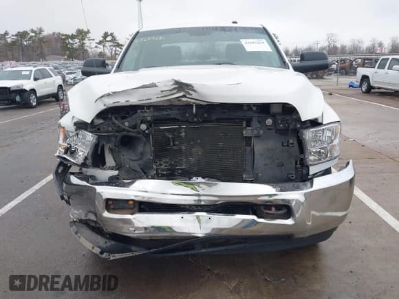✅ 2013 Ram 2500 Tradesman • VIN: 3C6UR5HL0DG580930 • Lot: 43697234. Wystawiony na IAAI z przebiegiem 68 246 mil. Bezpłatny archiwum sprzedaży aukcyjnych z USA i szczegółowy raport historii pojazdu na DreamBid. Zdjęcie 6.