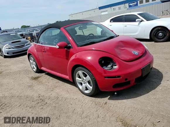 ✅ 2007 Volkswagen Beetle • VIN: 3VWSF31YX7M414937 • Lot: 60640795. Listed on Copart with 36,258 mi. Free auction sales archive from the USA and detailed vehicle history report at DreamBid. Image 13.