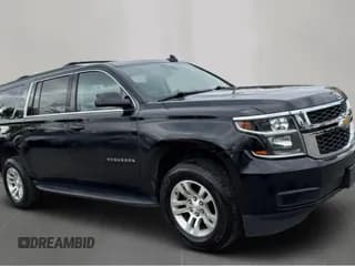 ✅ 2020 Chevrolet Suburban LT • VIN: 1GNSKHKC9LR244519 • Lot: 90947705. Wystawiony na Copart z przebiegiem 173 286 mil. Bezpłatny archiwum sprzedaży aukcyjnych z USA i szczegółowy raport historii pojazdu na DreamBid. Zdjęcie 1.