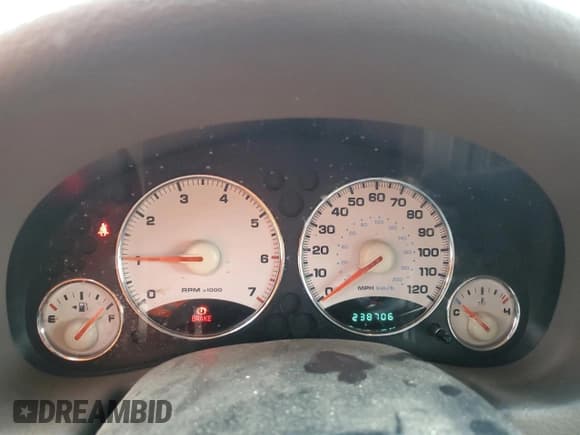 ✅ 2002 Jeep Liberty Limited • VIN: 1J4GK58K12W192468 • Лот: 78475884. Опубликован ранее на Copart с пробегом 238 706 миль. Бесплатный доступ к архиву аукционных продаж из США и подробный отчёт об истории автомобиля на DreamBid. Изображение 9.