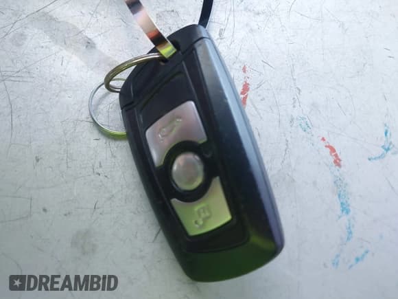 ✅ 2013 BMW 3 Series 328i • VIN: WBA3C1C54DF440644 • Лот: 42692334. Опубликован ранее на IAAI с пробегом 126 408 миль. Бесплатный доступ к архиву аукционных продаж из США и подробный отчёт об истории автомобиля на DreamBid. Изображение 11.