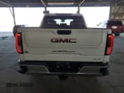 ✅ 2022 GMC Sierra 1500 SLE • VIN: 3GTUUBED5NG625090 • Лот: 65329505. Опубликован ранее на Copart с пробегом 10 757 миль. Бесплатный доступ к архиву аукционных продаж из США и подробный отчёт об истории автомобиля на DreamBid. Изображение 6.