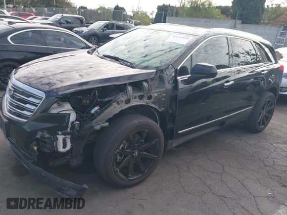 ✅ 2017 Cadillac XT5 Premium Luxury FWD • VIN: 1GYKNCRS0HZ121578 • Lot: 43314993. Wystawiony na IAAI z przebiegiem 61 837 mil. Bezpłatny archiwum sprzedaży aukcyjnych z USA i szczegółowy raport historii pojazdu na DreamBid. Zdjęcie 2.