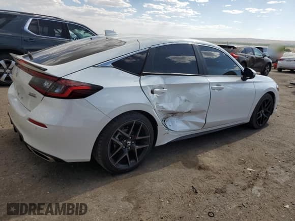 ✅ 2024 Honda Civic Sport Touring • VIN: 19XFL1G86RE021734 • Lot: 61183075. Listed on Copart with 11,562 mi. Free auction sales archive from the USA and detailed vehicle history report at DreamBid. Image 3.