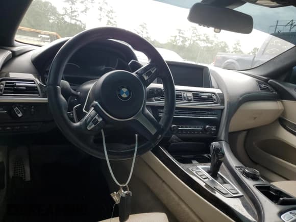 ✅ 2015 BMW 6 Series 640i • VIN: WBA6A0C58FGB53644 • Лот: 65382255. Опубликован ранее на Copart с пробегом 112 853 миль. Бесплатный доступ к архиву аукционных продаж из США и подробный отчёт об истории автомобиля на DreamBid. Изображение 8.