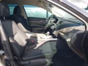 ✅ 2018 Nissan Altima S • VIN: 1N4AL3AP3JC230372 • Лот: 43598086. Опубликован ранее на IAAI с пробегом 111 971 миль. Бесплатный доступ к архиву аукционных продаж из США и подробный отчёт об истории автомобиля на DreamBid. Изображение 5.