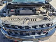 ✅ 2020 Chevrolet Silverado 1500 Custom Trail Boss • VIN: 1GCRYCEF6LZ308062 • Lot: 53351905. Wystawiony na Copart z przebiegiem 121 099 mil. Bezpłatny archiwum sprzedaży aukcyjnych z USA i szczegółowy raport historii pojazdu na DreamBid. Zdjęcie 11.