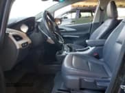 ✅ 2017 Chevrolet Bolt EV Premier • VIN: 1G1FX6S05H4187707 • Lot: 54673825. Wystawiony na Copart z przebiegiem 28 426 mil. Bezpłatny archiwum sprzedaży aukcyjnych z USA i szczegółowy raport historii pojazdu na DreamBid. Zdjęcie 7.