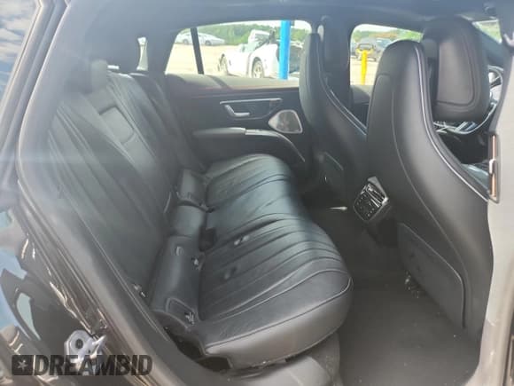 ✅ 2022 Mercedes-Benz EQS 580 • VIN: W1KCG4EB8NA020692 • Lot: 60007875. Wystawiony na Copart z przebiegiem 29 288 mil. Bezpłatny archiwum sprzedaży aukcyjnych z USA i szczegółowy raport historii pojazdu na DreamBid. Zdjęcie 10.